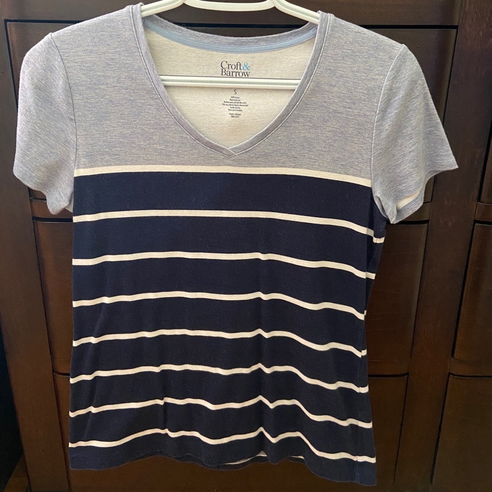 Croft and Barrow T-shirt